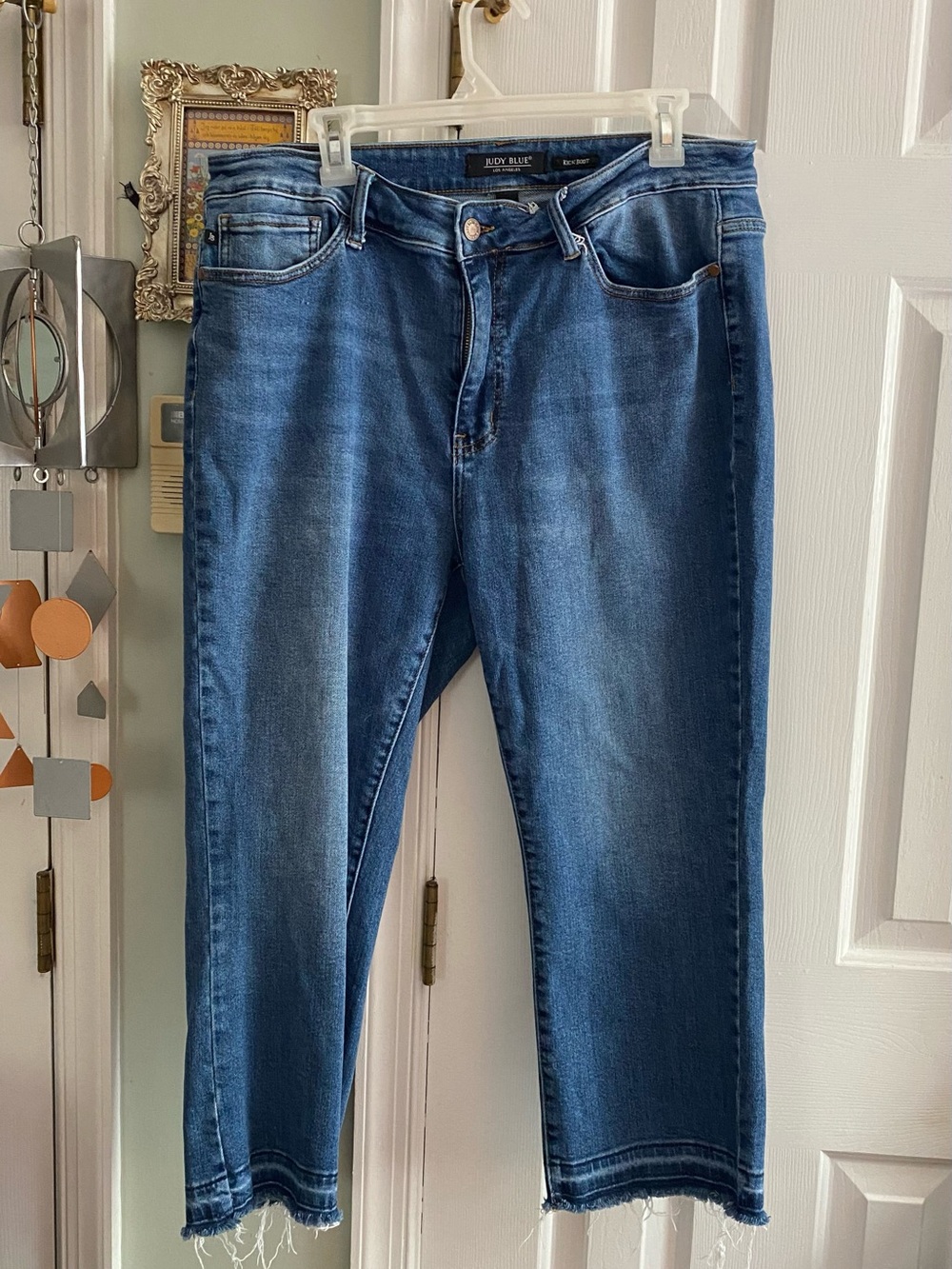 Judy Blue High Rise Kick Boot Crop Cropped Jeans 18W Plus JB84144 Frayed Hem